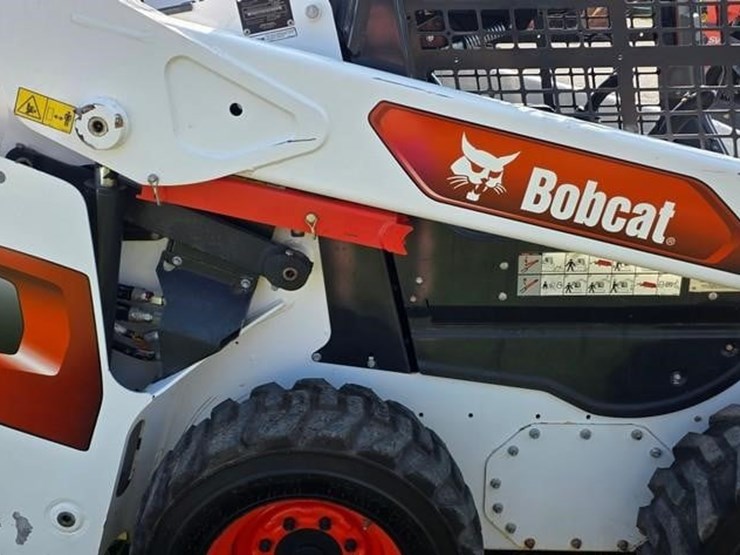 2020-bobcat-s64-image-12