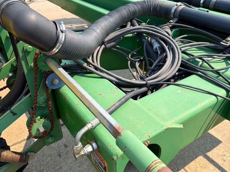 1994-john-deere-7200-image-35