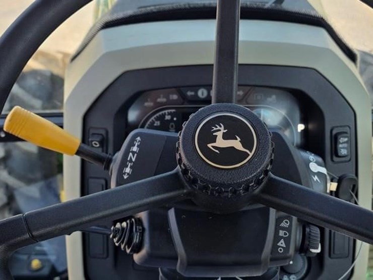 john-deere-5100e-image-75