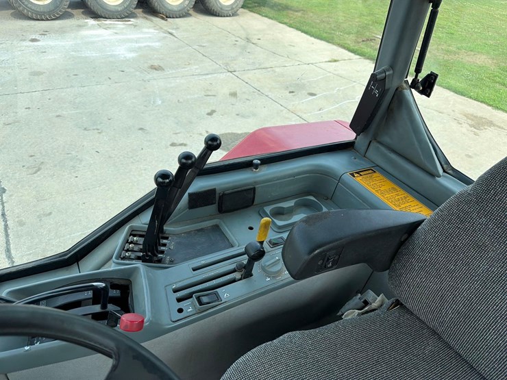 case-ih-7220-image-34