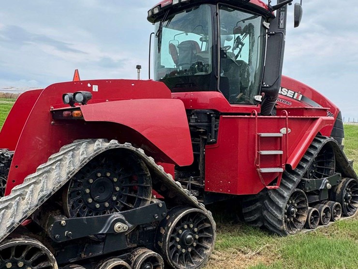 2015-case-ih-620-image-3