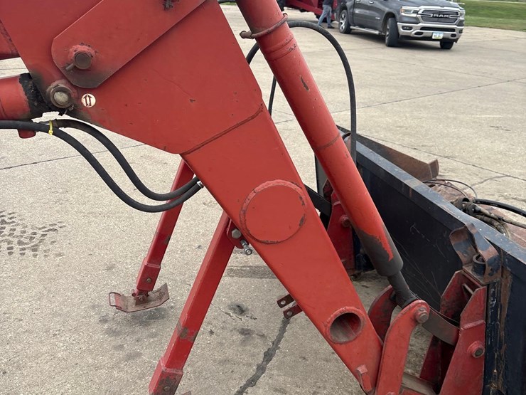 case-ih-520-image-5