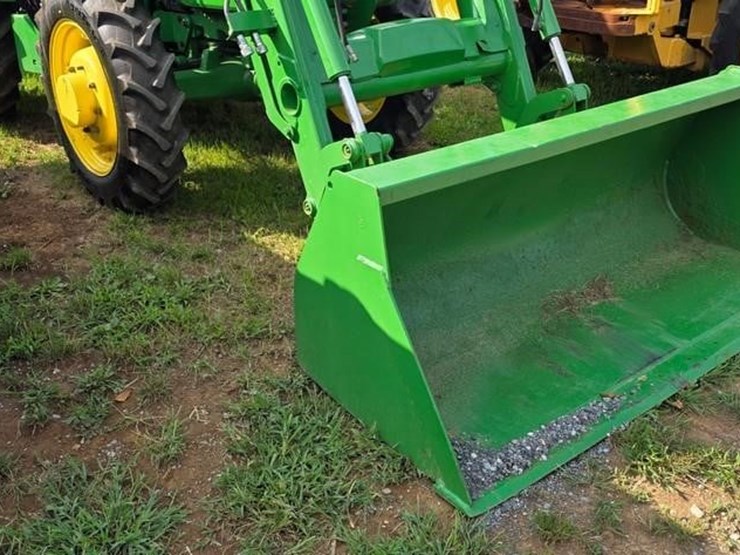 john-deere-5055e-image-36