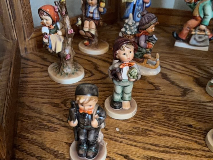 all-are-goebel-west-germany-pieces-(12-pieces)-image-3