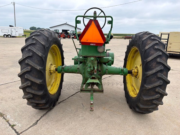 john-deere-a-image-5