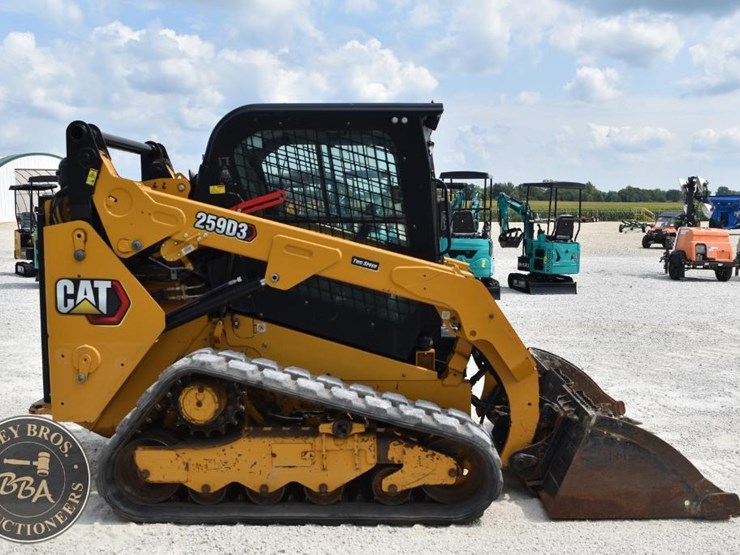 2021-caterpillar-259d3-image-6