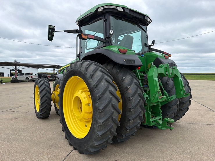 2022-john-deere-8r-280-image-9
