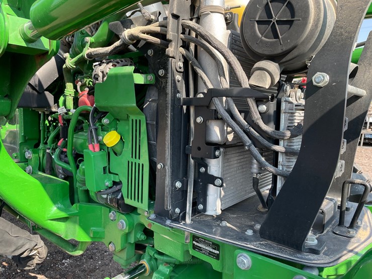 2022-john-deere-5055e-image-52