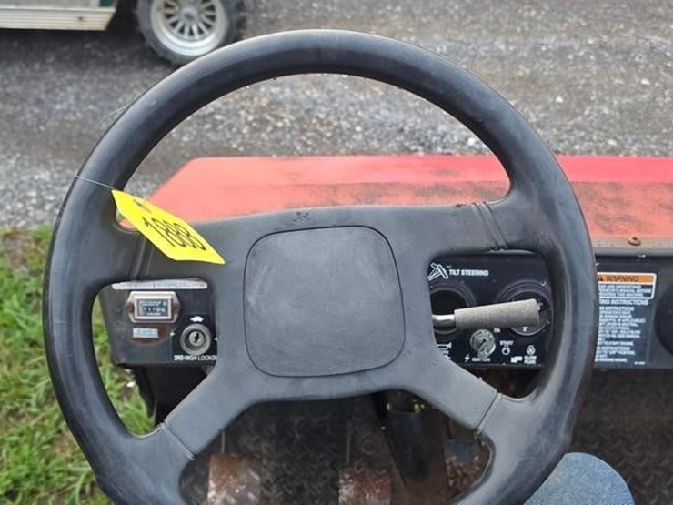 toro-workman-3200-image-36