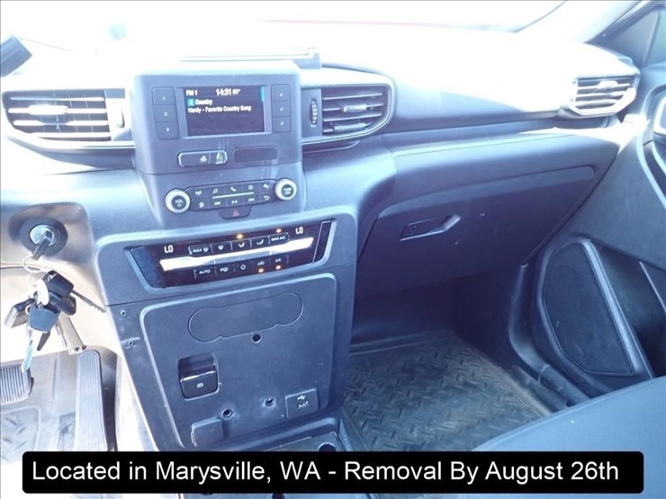 2021-ford-explorer-image-6