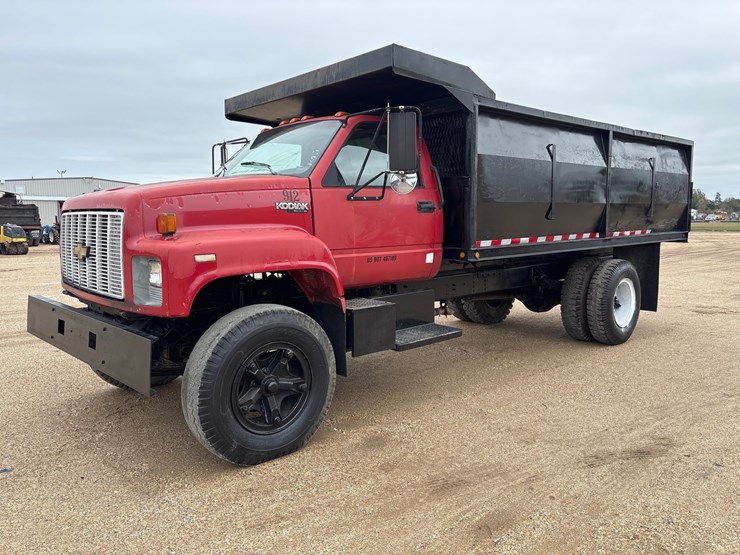 #1851-•-1991-chevrolet-kodiak-truck-image-1