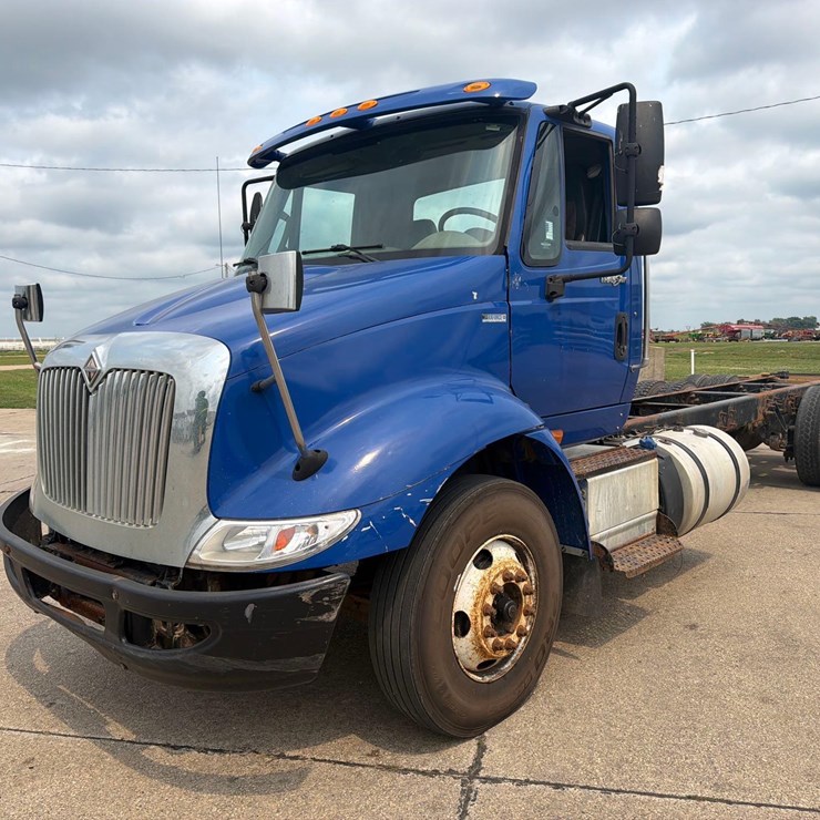 2014 INTERNATIONAL 8600