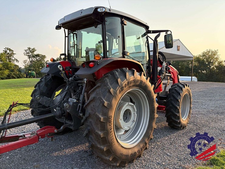 2023-massey-ferguson-5711-image-5