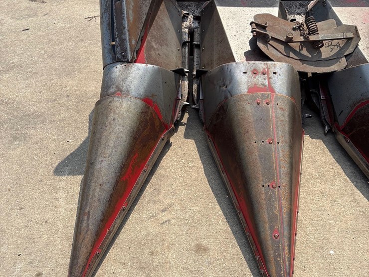 case-ih-1063-image-5