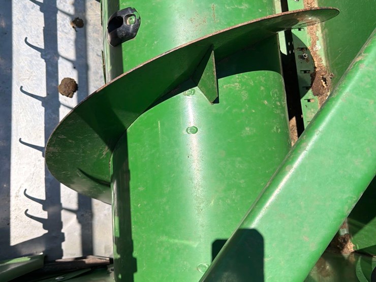 john-deere-630f-image-20