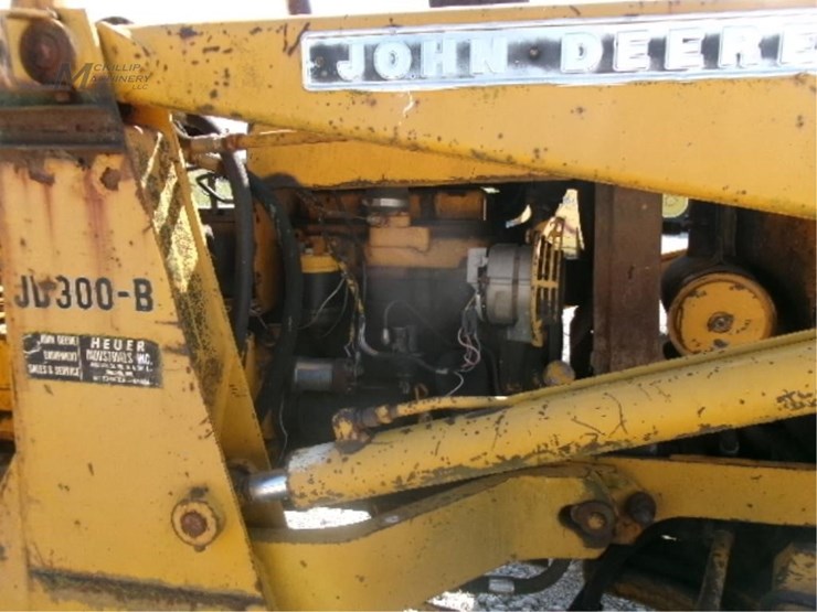 deere-300-image-7