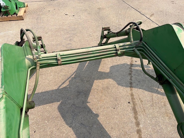 john-deere-640-image-14