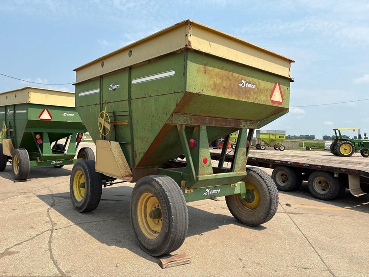 demco-325-image-4