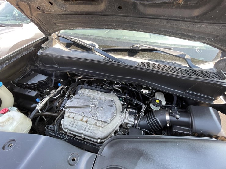 2010-honda-pilot-image-40