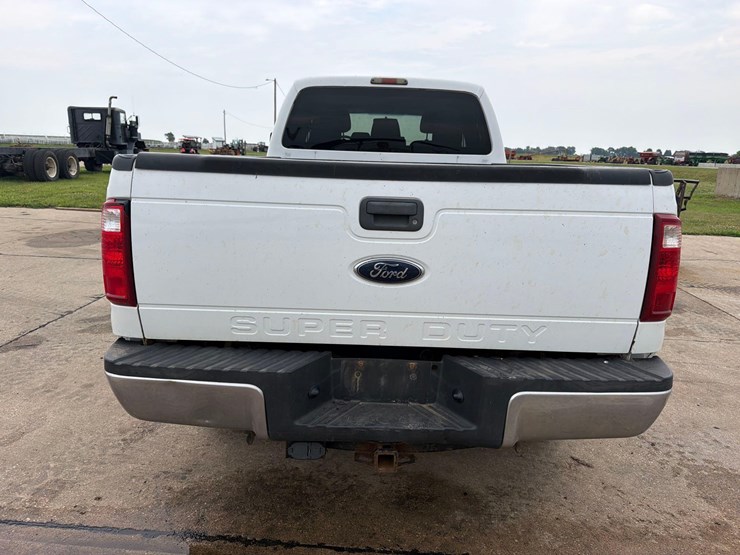 2010-ford-f350-image-6