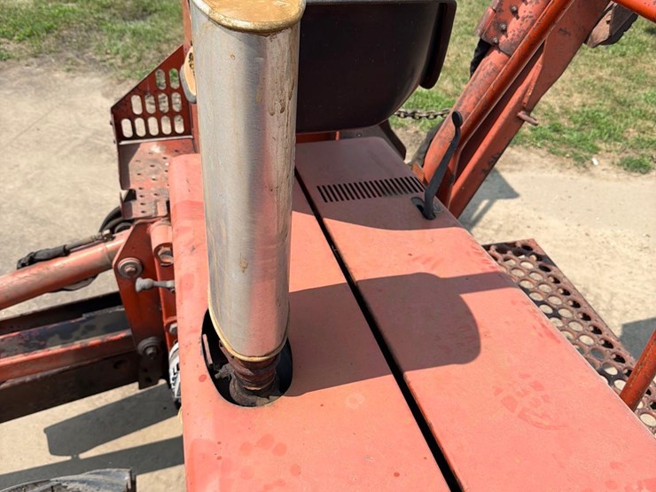 ditch-witch-5110-image-31