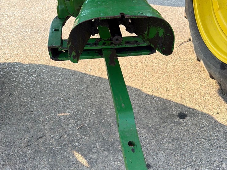 john-deere-b-image-8