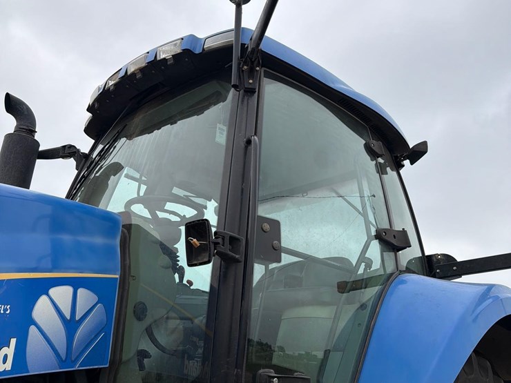 2009-new-holland-t8050-image-30