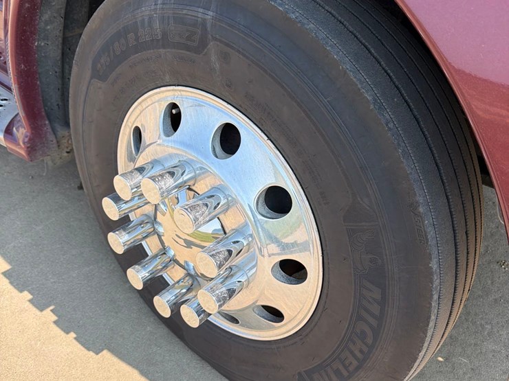 2010-kenworth-t660-image-20