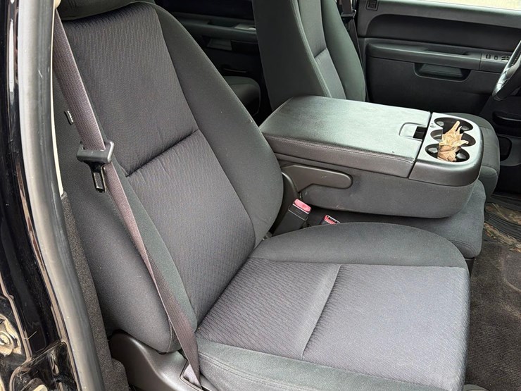 2012-gmc-sierra-1500-image-32