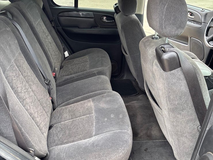 2006-gmc-envoy-image-38