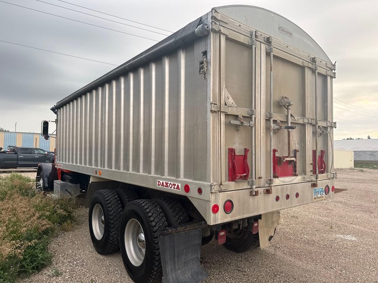1991-peterbilt-grain-truck-image-12
