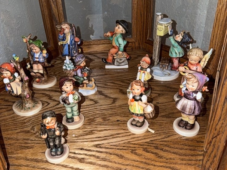 all-are-goebel-west-germany-pieces-(12-pieces)-image-9