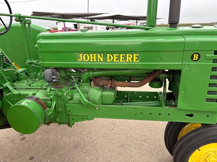 john-deere-b-image-12