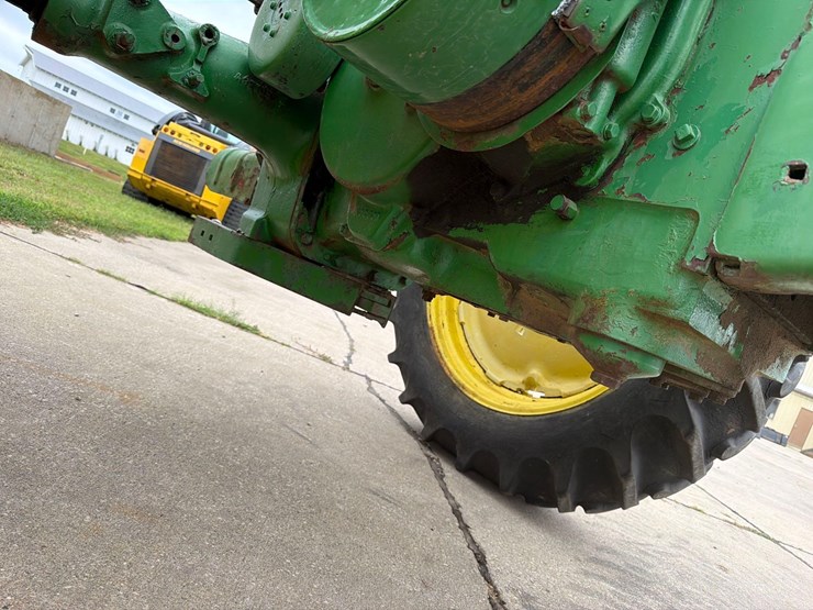 john-deere-a-image-21