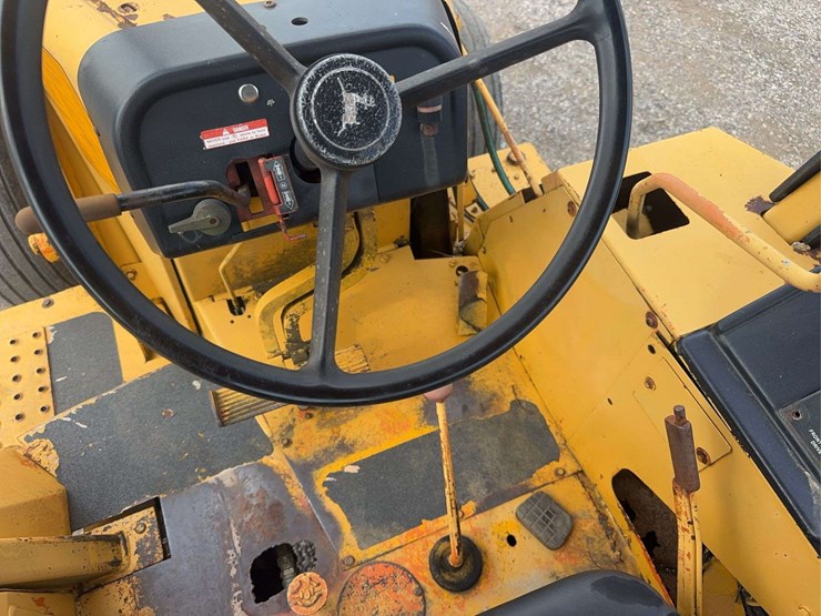 deere-310c-image-8