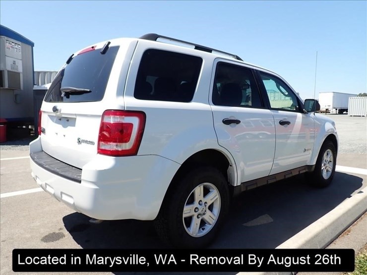 2009-ford-escape-image-11