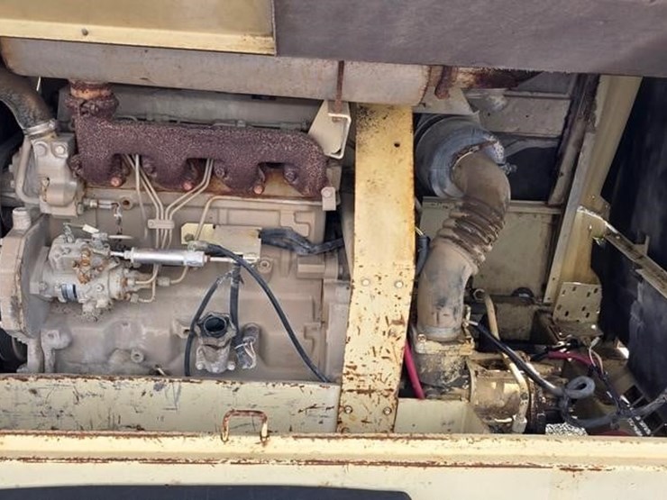 ingersol-rand-185-air-compressor-image-6