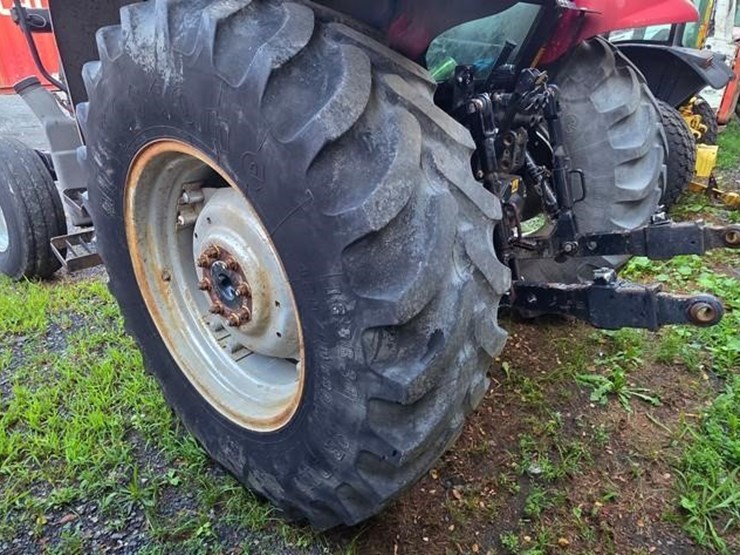 case-ih-jx100u-image-14