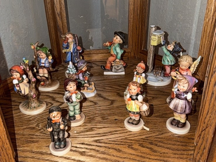 all-are-goebel-west-germany-pieces-(12-pieces)-image-10