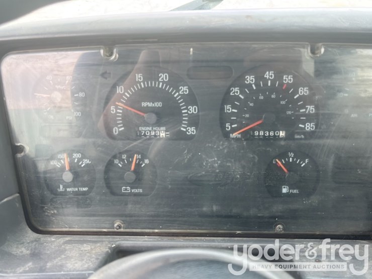 2000-sterling-lt9500-image-59