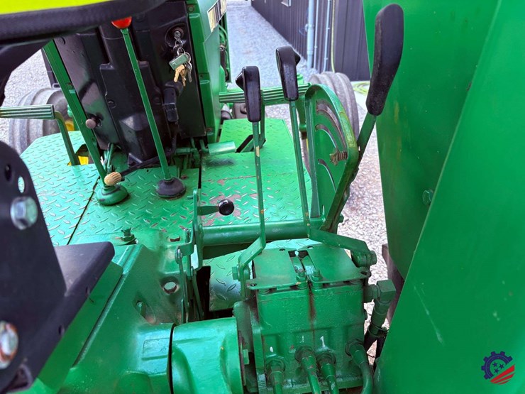 john-deere-2840-image-52