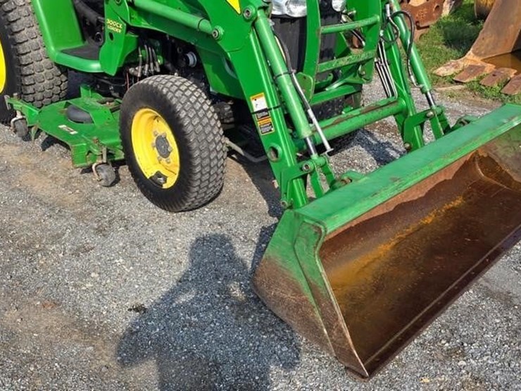 2013-john-deere-3520-image-6