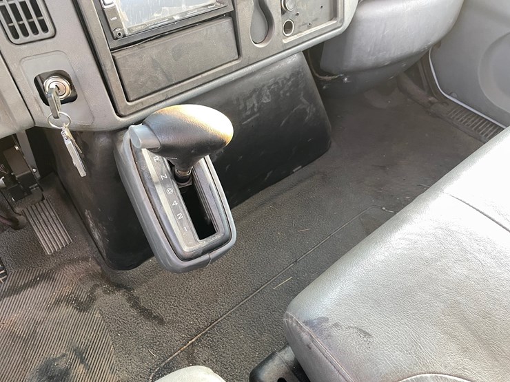 2003-international-durastar-4200-image-50