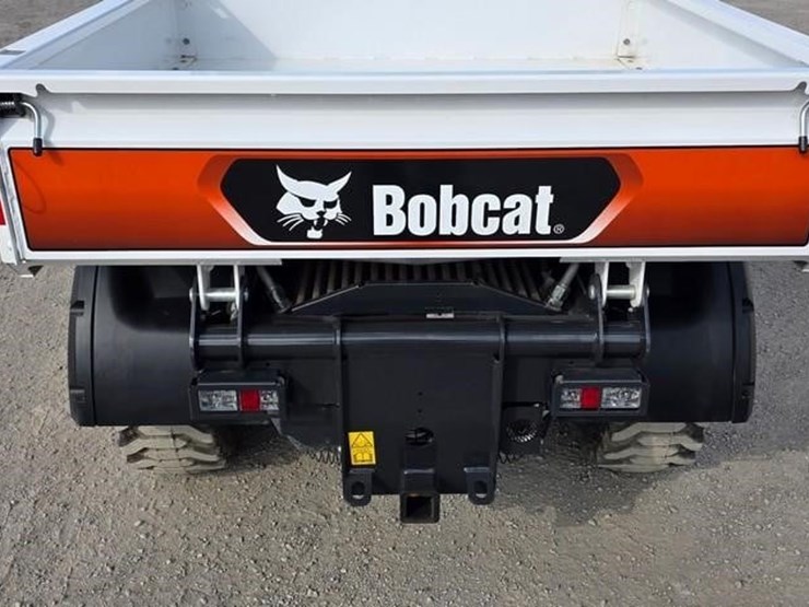2024-bobcat-toolcat-uw56-image-18