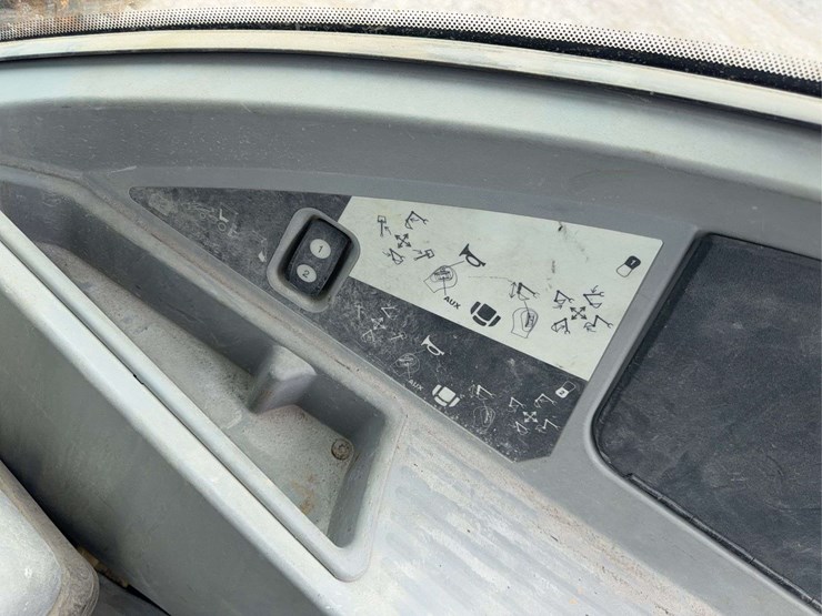 caterpillar-420e-it-image-19