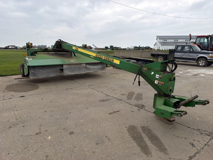 john-deere-945-image-3