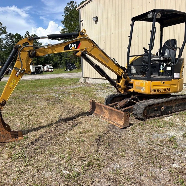 2018 CATERPILLAR 303E CR
