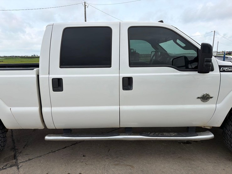 2015-ford-f250-image-15