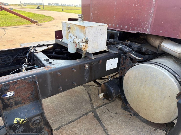 1993-kenworth-t600-image-17