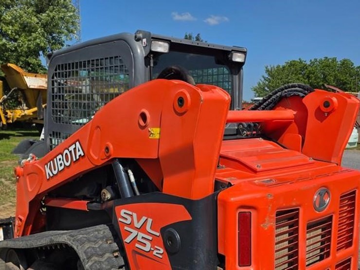 kubota-svl75-2-image-19